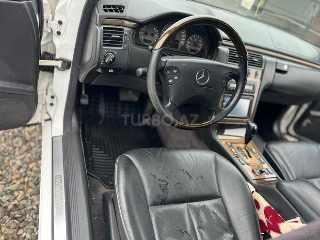 Mercedes E 320 2000, 226,026 km - 3.2 l - Bakı