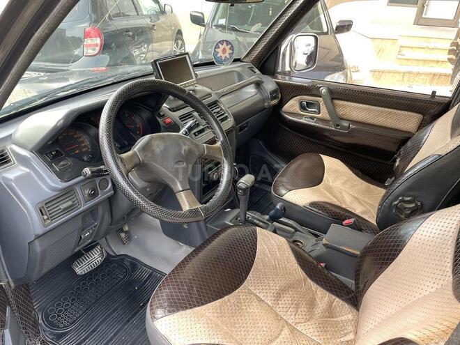 Mitsubishi Pajero 1992, 353,228 km - 2.5 l - Bakı