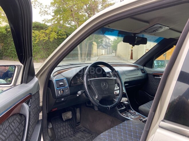 Mercedes C 180 1995, 437,575 km - 1.8 l - Bakı