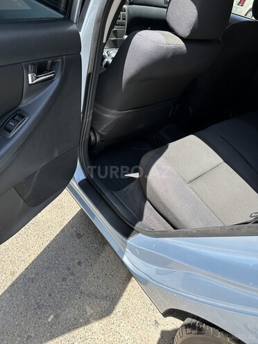 Toyota Corolla 2005, 197,000 km - 1.4 l - Bakı
