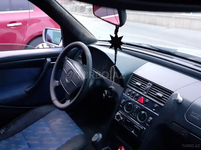 Mercedes C 220 1999, 389,000 km - 2.2 л - Bakı