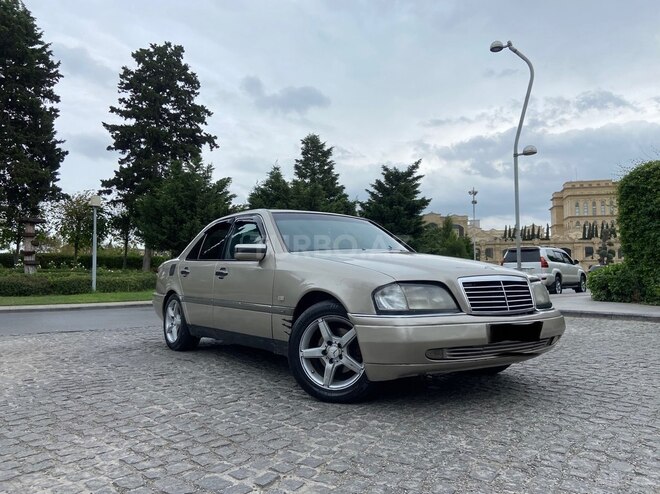 Mercedes C 180 1995, 437,575 km - 1.8 l - Bakı