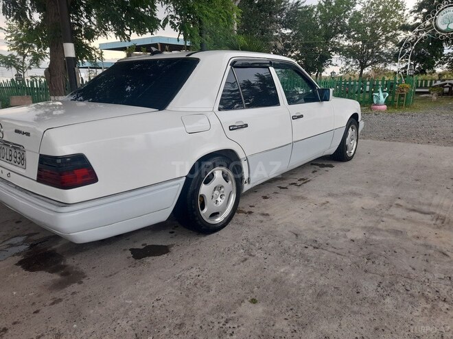 Mercedes E 220 1994, 344,000 km - 2.2 l - İmişli