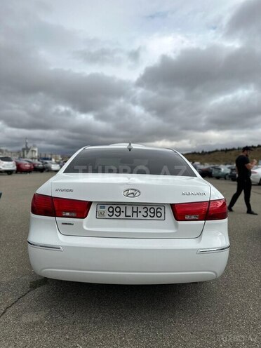 Hyundai Sonata 2009, 176,000 km - 2.4 l - Biləsuvar