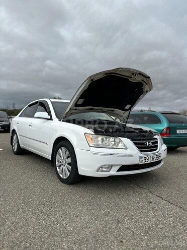Hyundai Sonata 2009, 176,000 km - 2.4 l - Biləsuvar