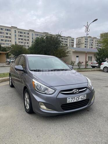 Hyundai Accent 2015, 180,000 km - 1.6 л - Bakı
