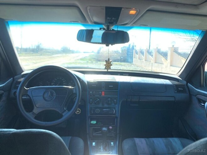 Mercedes C 180 1995, 450,000 km - 1.8 l - Göyçay