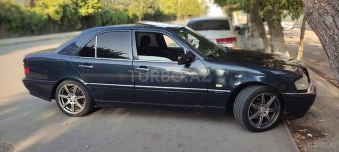 Mercedes C 240 1999, 232,123 km - 2.4 л - Bakı