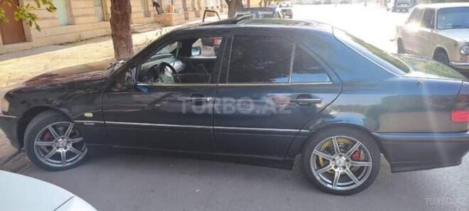 Mercedes C 240 1999, 232,123 km - 2.4 л - Bakı