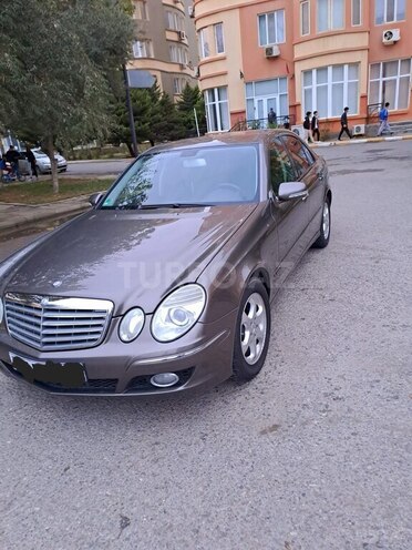 Mercedes E 220 2007, 331,000 km - 2.2 l - Bakı