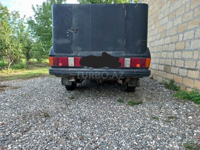 GAZ 31029 1997, 245,000 km - 2.4 l - Quba