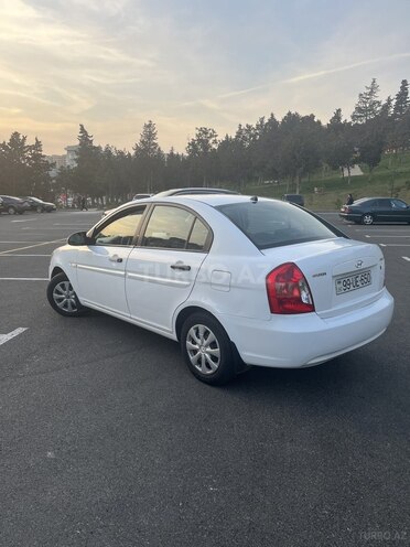 Hyundai Accent 2009, 270,000 km - 1.4 л - Bakı