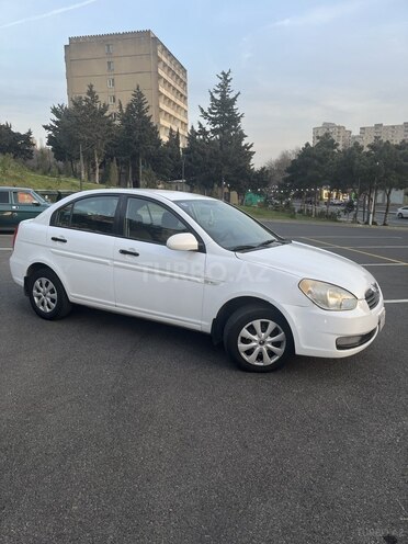 Hyundai Accent 2009, 270,000 km - 1.4 л - Bakı