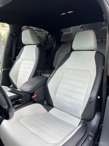 Volkswagen Jetta 2017, 90,262 km - 1.8 l - Bakı