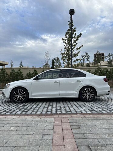 Volkswagen Jetta 2017, 90,262 km - 1.8 l - Bakı