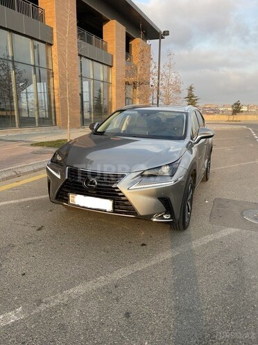 Lexus NX 300h 2020, 27,000 km - 2.5 l - Bakı