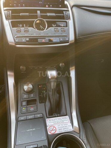 Lexus NX 300h 2020, 27,000 km - 2.5 l - Bakı