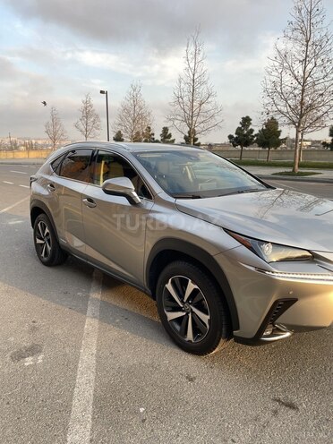 Lexus NX 300h 2020, 27,000 km - 2.5 l - Bakı