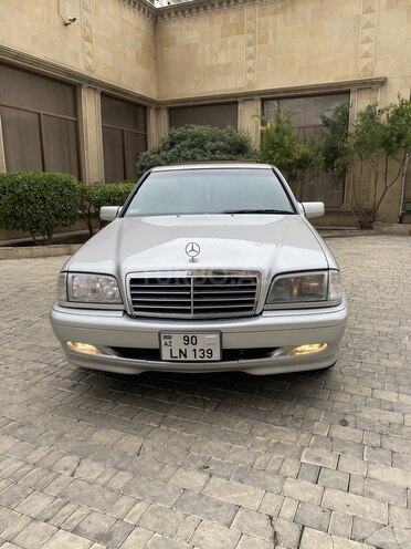 Mercedes C 230 1999, 250,000 km - 2.3 l - Bakı