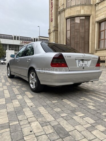 Mercedes C 230 1999, 250,000 km - 2.3 l - Bakı
