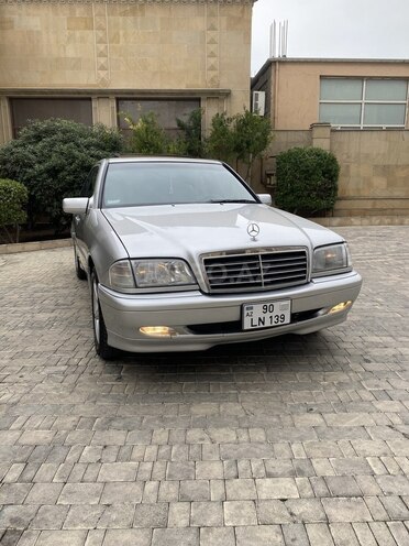 Mercedes C 230 1999, 250,000 km - 2.3 l - Bakı