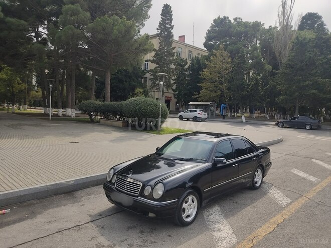 Mercedes E 320 1999, 203,003 km - 3.2 l - Sumqayıt