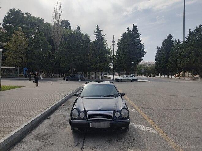 Mercedes E 320 1999, 203,003 km - 3.2 l - Sumqayıt