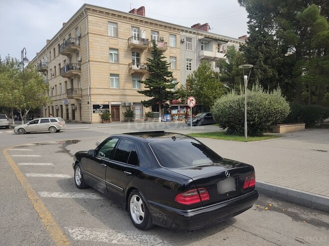 Mercedes E 320 1999, 203,003 km - 3.2 l - Sumqayıt