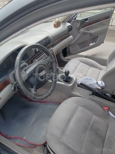 Audi A4 1998, 268,000 km - 1.6 l - Bakı