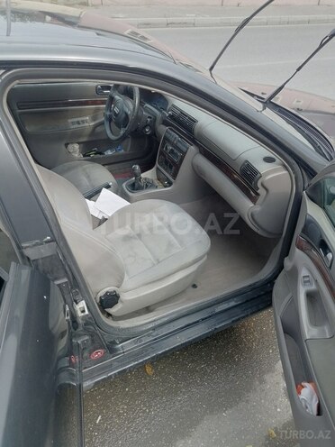 Audi A4 1998, 268,000 km - 1.6 l - Bakı