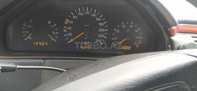 Mercedes E 230 1996, 265,556 km - 2.3 l - Şəki