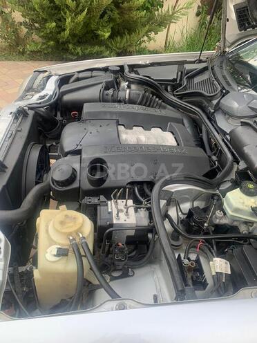 Mercedes E 240 2000, 363,000 km - 2.4 l - Bakı
