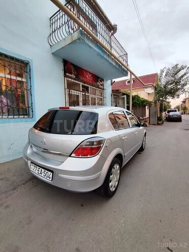 Opel Astra 2008, 130,000 km - 1.4 l - Bakı
