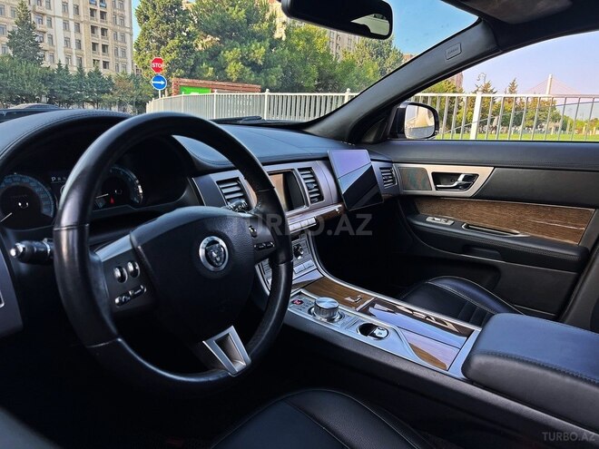 Jaguar XF 2011, 171,000 km - 3.0 l - Bakı