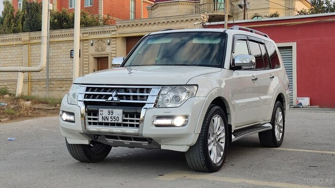 Mitsubishi Pajero 2008, 198,000 km - 3.0 l - Bakı
