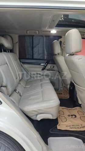 Mitsubishi Pajero 2008, 198,000 km - 3.0 l - Bakı