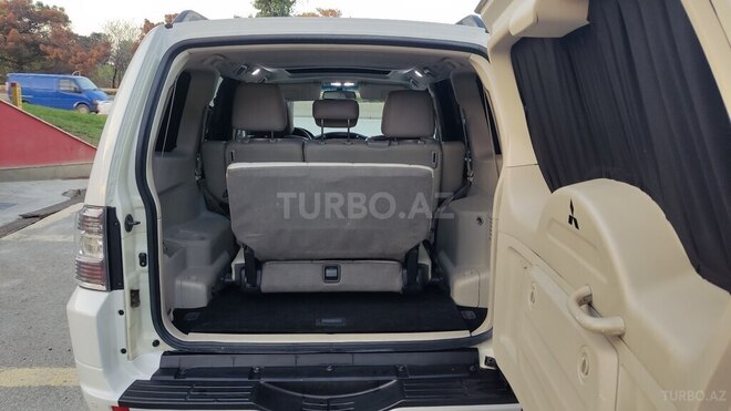 Mitsubishi Pajero 2008, 198,000 km - 3.0 l - Bakı