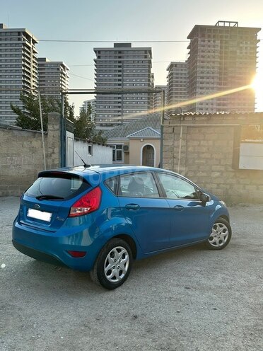 Ford Fiesta 2013, 139,000 km - 1.6 л - Bakı