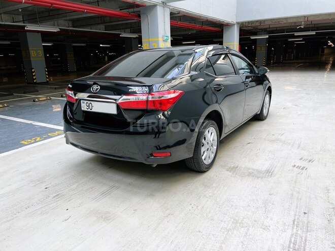 Toyota Corolla 2014, 153,000 km - 1.6 л - Bakı