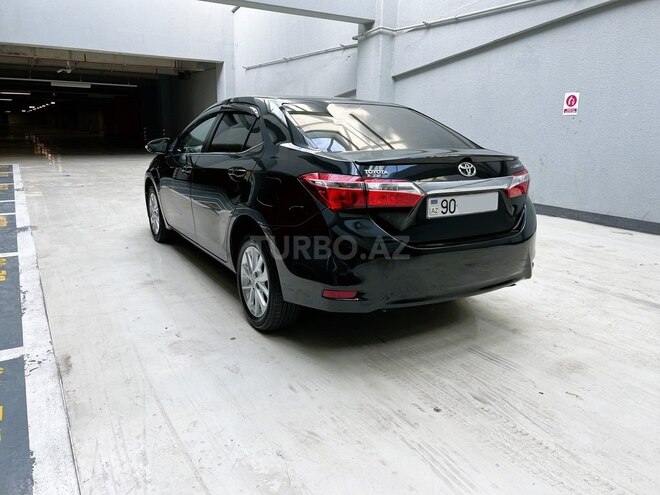 Toyota Corolla 2014, 153,000 km - 1.6 л - Bakı