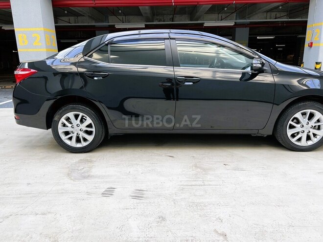 Toyota Corolla 2014, 153,000 km - 1.6 л - Bakı