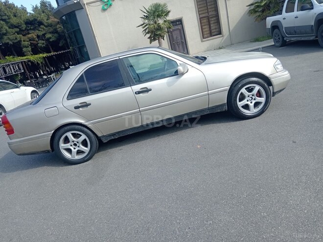 Mercedes C 180 1994, 532,145 km - 1.8 l - Bakı