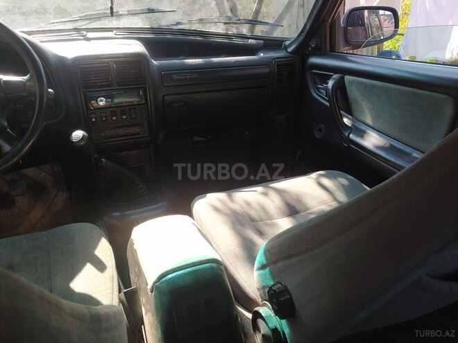 GAZ 3110 2003, 160,000 km - 2.3 l - Xaçmaz