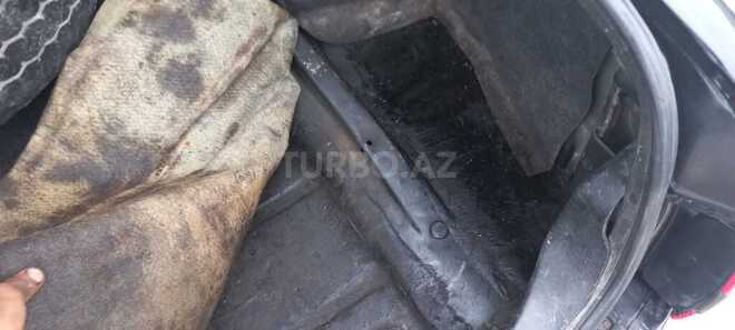 GAZ 3110 2003, 10,000 km - 2.3 l - Salyan