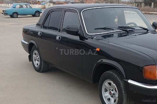 GAZ 3110 2003, 10,000 km - 2.3 l - Salyan