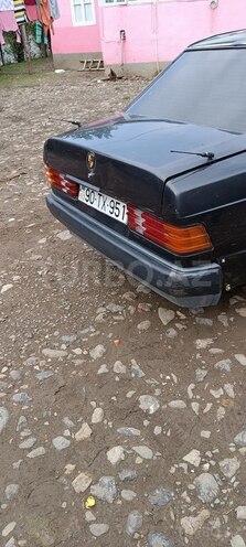 Mercedes 190 1992, 487,576 km - 2.0 л - Lerik