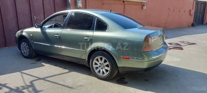 Volkswagen Passat 2002, 236,000 km - 1.8 l - Bakı