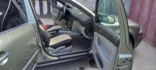 Volkswagen Passat 2002, 236,000 km - 1.8 l - Bakı