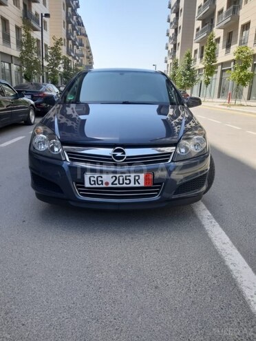 Opel Astra 2009, 168,000 km - 1.4 л - Bakı