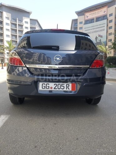 Opel Astra 2009, 168,000 km - 1.4 л - Bakı